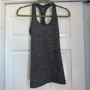 Lululemon Gray Racerback Tank Top - size 6